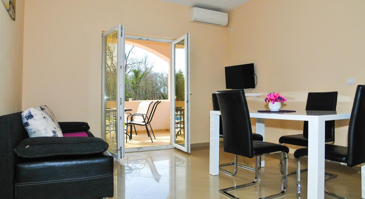 Apartmani Bulajic Tivat Exterior foto